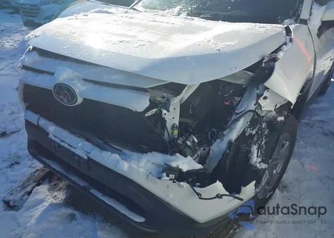 2025 Toyota Rav4 Hybrid Xle z USA, uszkodzony, nr VIN 2T3RWRFV1SW266154